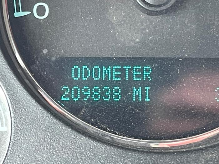 2012 chevrolet silverado-2500hd ltz-crew-cab-4wd with 209838 miles for sale near north-branch, minnesota 47e058e37c884e5999eadf8e0b1f72b3.jpeg