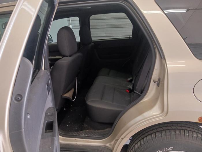 2011 ford escape xlt-4wd with 203903 miles for sale near elk-river, minnesota 481e190f6eac4131904b40a8fe90ac4e.jpg