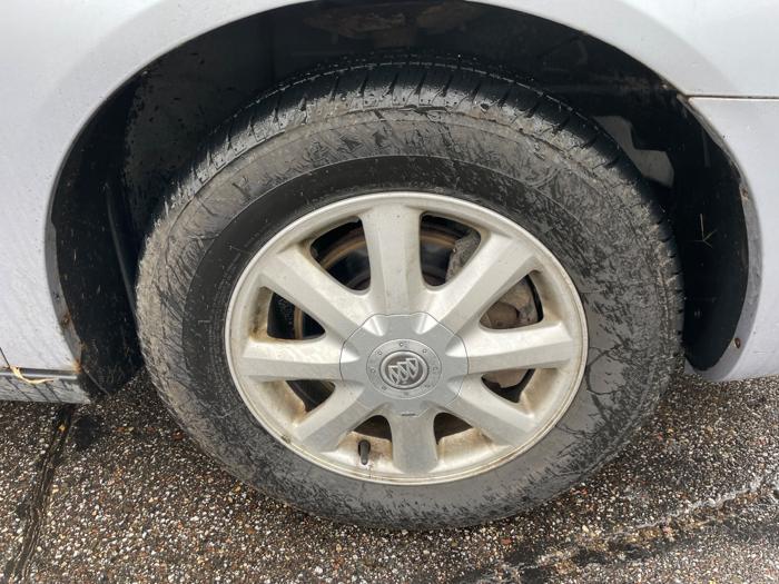 2005 buick lacrosse cx with 141388 miles for sale near elk-river, minnesota 48339450ebc049148bfbafb1f20f97aa.jpeg