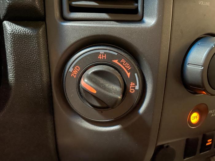 2004 Nissan Titan