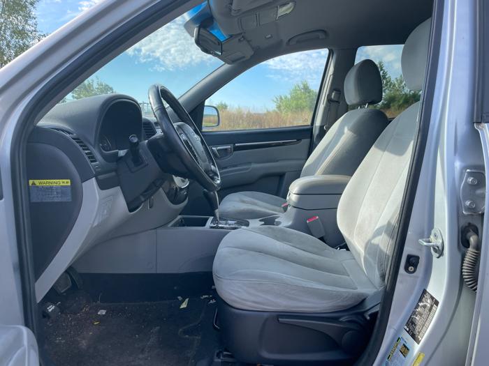 2009 hyundai santa-fe limited-awd with 188570 miles for sale near elk-river, minnesota 484b3577f5ad44fdb02d6ff5dbd227b2.jpeg