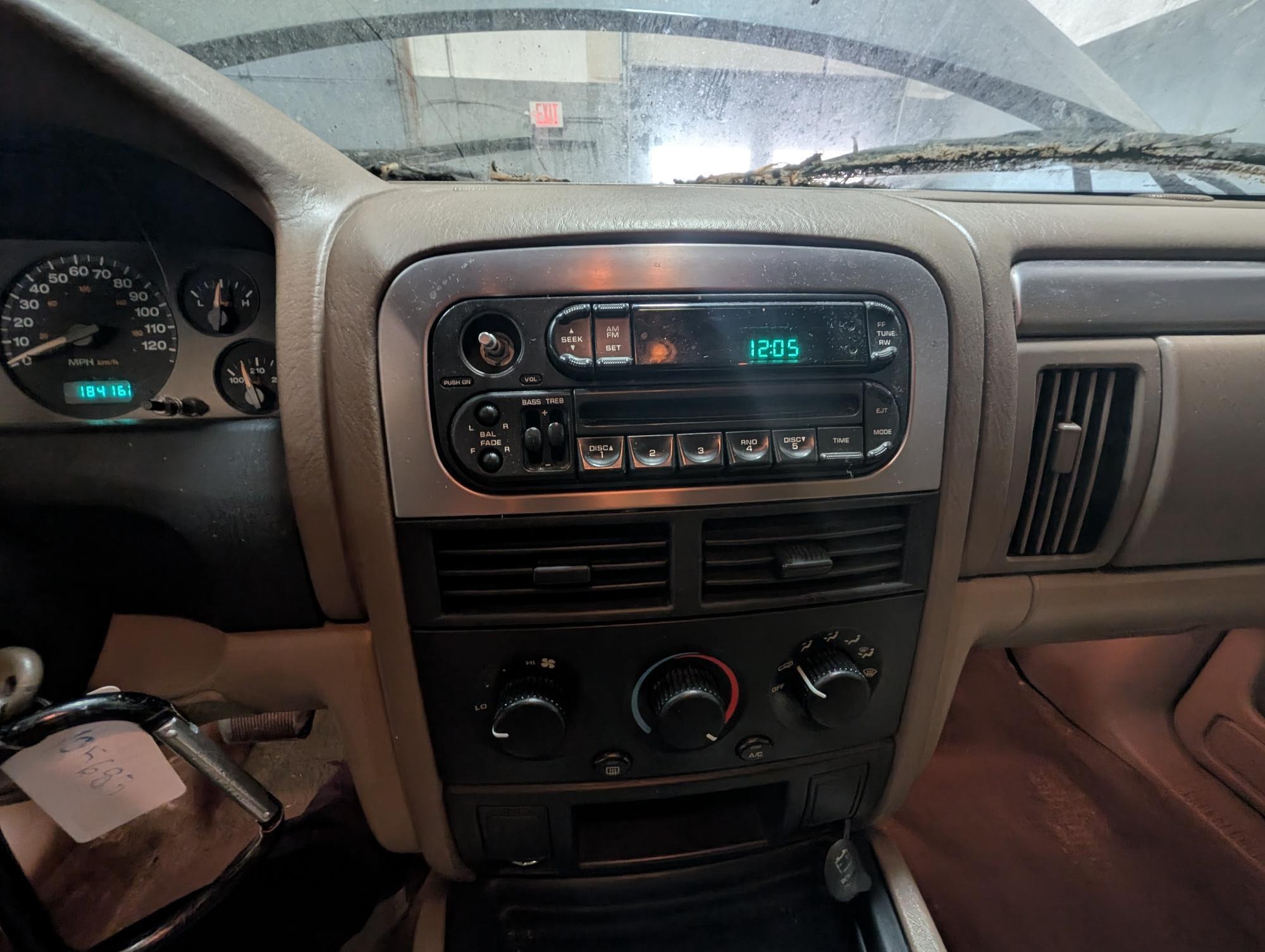 2004 jeep grand-cherokee laredo-4wd with 184162 miles for sale near elk-river, minnesota 4874c4ea44134df49e071316a3b0b7d4.jpg