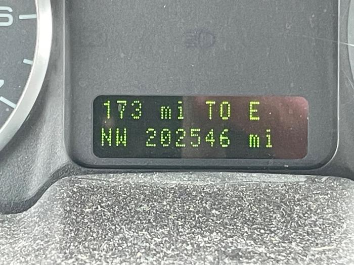 2006 ford five-hundred sel with 202547 miles for sale near elk-river, minnesota 4877b2eb2c3e4dedbf5fac8690dcfd2e.jpeg