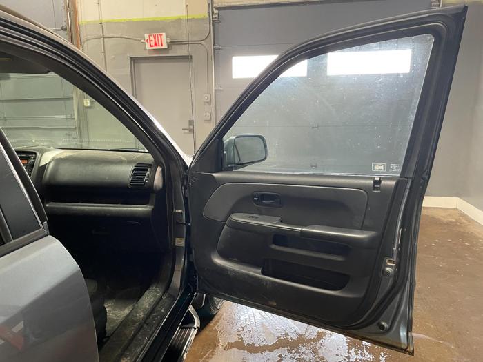 2005 honda cr-v special-edition with 246854 miles for sale near elk-river, minnesota 4890dc079de546e481676140beafbaec.jpg