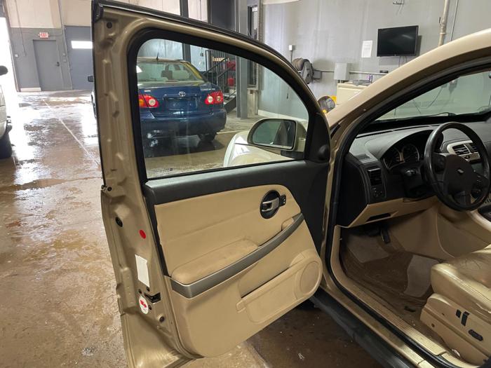2006 chevrolet equinox lt with 162300 miles for sale near elk-river, minnesota 48911d3153d6434bbf3f88534b3d9b6f.jpg