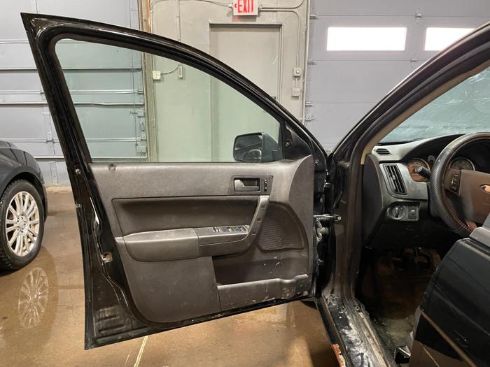 2008 ford focus se with 153948 miles for sale near elk-river, minnesota 4893ea674d584912bfbb6e21f143f1b9.jpg