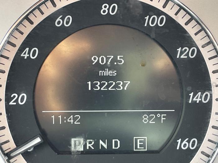 2011 mercedes-benz glk-class glk350-4matic with 132237 miles for sale near elk-river, minnesota 489e44d6196c4fea92dc451766013364.jpeg