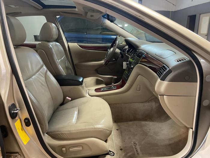 2003 Lexus ES 300