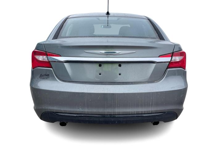 2012 chrysler 200 touring with 126707 miles 48bd7f62ec25471fb41ca4f545079396.jpg