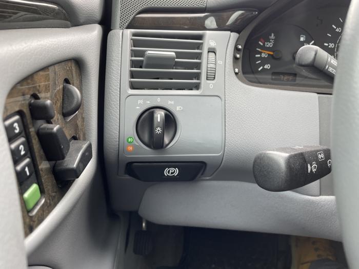 2002 mercedes-benz e320 sel with 120219 miles for sale near elk-river, minnesota 48c3f3ab1f2f4c12ba7158618e814501.jpg