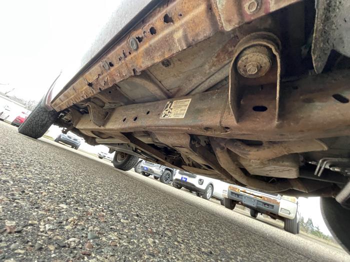 2013 chevrolet silverado-1500 lt-crew-cab-4wd with 174931 miles for sale near fridley, minnesota 48ca35ed0c7b484896c5107ad83e2030.jpeg