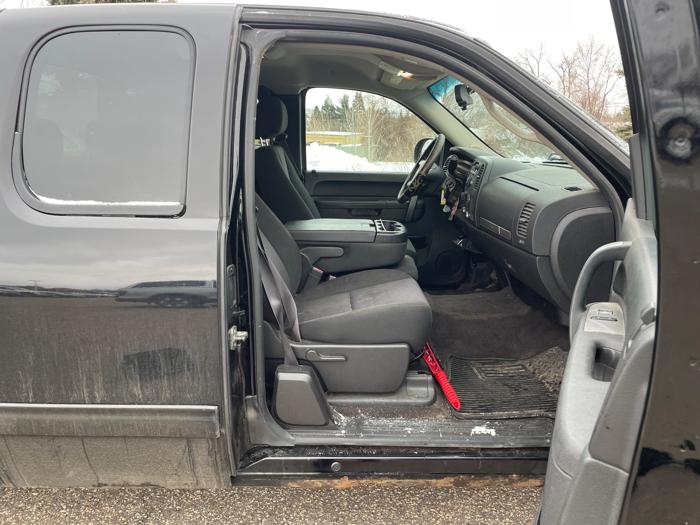 2013 chevrolet silverado-1500 lt-ext.-cab-long-box-4wd with 305650 miles for sale near fridley, minnesota 48cb4417a5274b779e66b945b94eef6f.jpeg