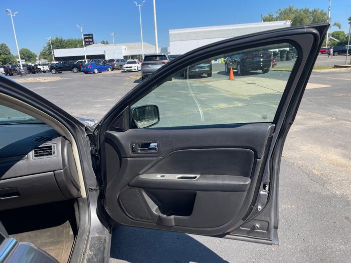 2011 ford fusion i4-sel with 199642 miles for sale near white-bear-lake, minnesota 48de124686804c92864d55a34ccfb1b2.jpeg