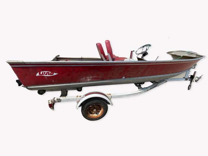 1984 Lund Boat