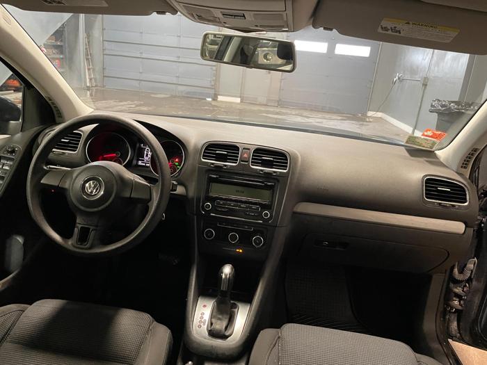 2011 Volkswagen Golf