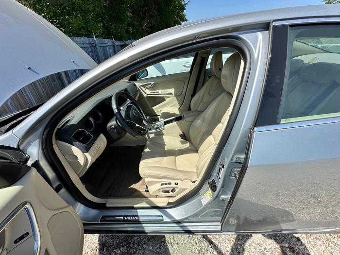 2012 volvo s60 t6-awd with 102795 miles for sale near elk-river, minnesota 493033c63d5e423ab6da4936476c0ef1.jpeg