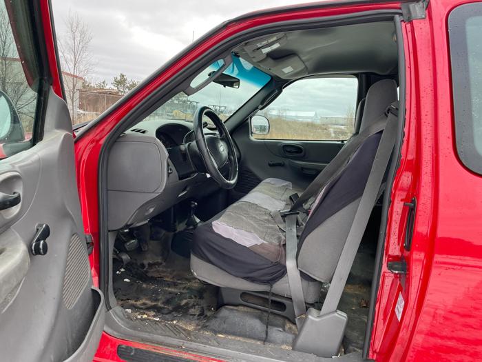 2004 ford f-150-heritage xl with 202554 miles for sale near elk-river, minnesota 4959387c77b647448bf361daa10fc296.jpg