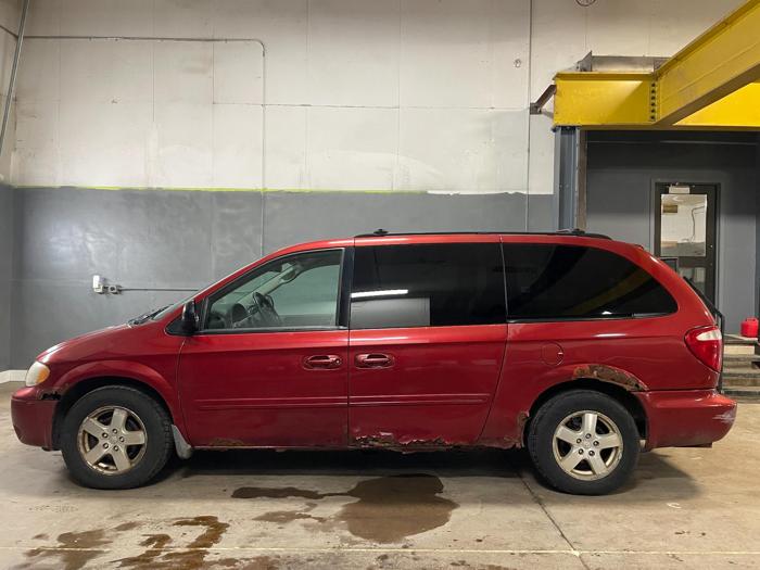 2006 dodge caravan-grand-caravan sxt with 338147 miles for sale near elk-river, minnesota 49797c4dc1dc467abbf7f0dd84e8213a.jpg