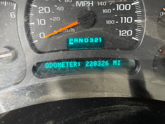 2003 chevrolet silverado-1500 ext.-cab-short-bed-2wd with 220326 miles for sale near fridley, minnesota 498c121b623149979b62c9bdcd677a5f.jpeg