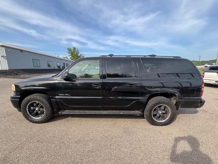 2006 gmc yukon-denali xl-awd with 316662 miles for sale near savage, minnesota 499c64c18f0b431e95b0b37dec151aef.jpeg