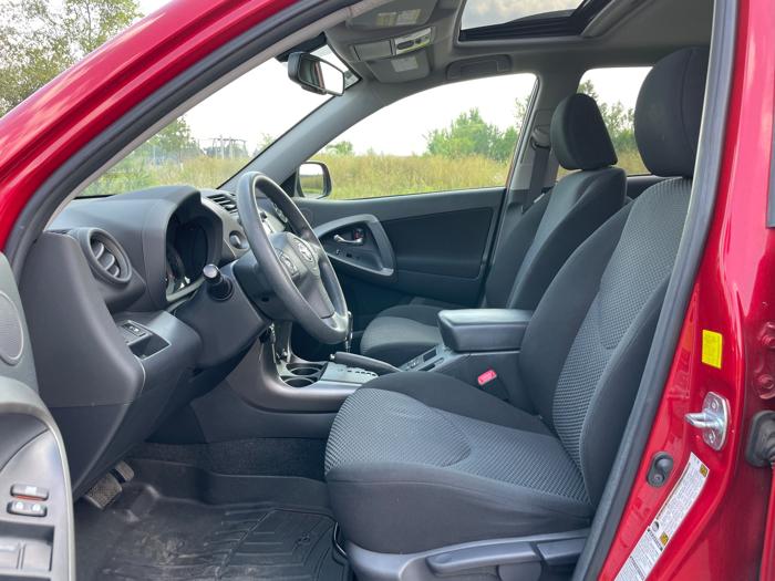 2011 toyota rav4 sport-v6-4wd with 84769 miles for sale near elk-river, minnesota 49bd7efd1a88454c966d9385d960d441.jpeg