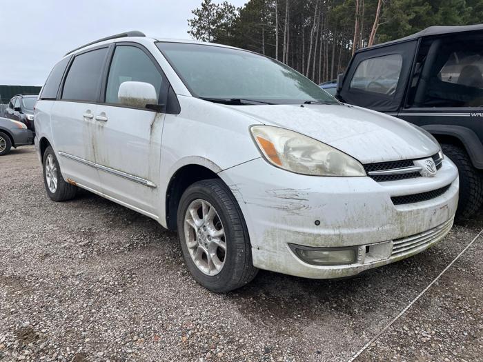 2007 toyota sienna xle with 215279 miles for sale near elk-river, minnesota 49c0a07e84b549df8a8bb28d0022284c.jpg