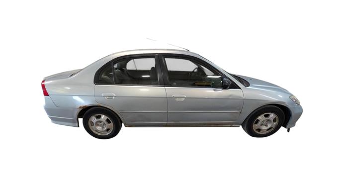 2004 honda civic-hybrid sedan-with-cvt with 142924 miles for sale near elk-river, minnesota 49cdc23897cc44189b1ef705608620bf.jpg
