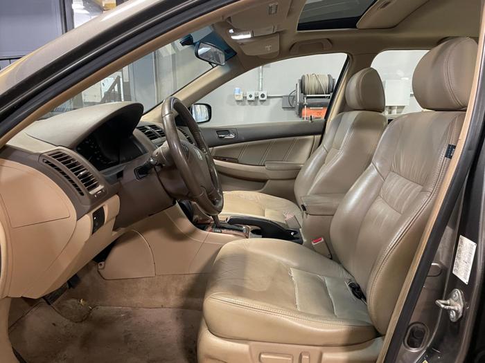 2006 honda accord ex with 261196 miles for sale near elk-river, minnesota 49eca81eb38d49fe9a7338b50329fe2c.jpg