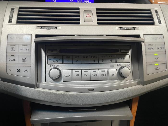2005 Toyota Avalon