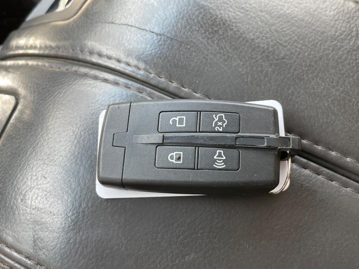 2012 lincoln mkt 3.5l-with-ecoboost-awd with 155663 miles for sale near elk-river, minnesota 4a28945185154f0caa05408846348525.jpeg