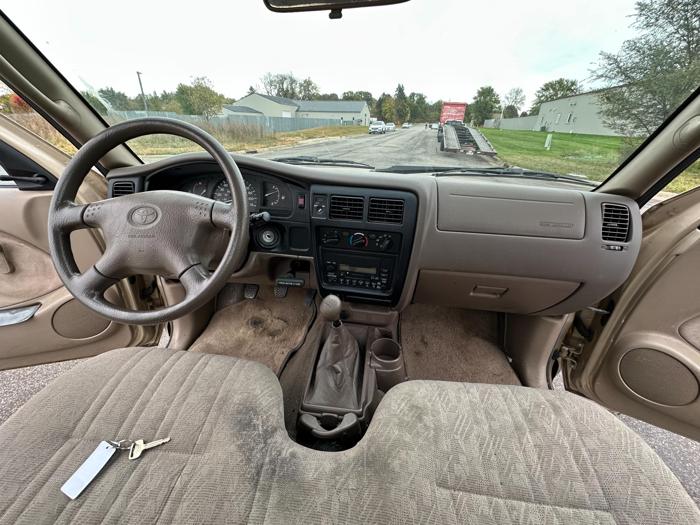 2002 toyota tacoma 2wd with 100900 miles for sale near elk-river, minnesota 4a373c9460b246eea53cb2665ef47528.jpg