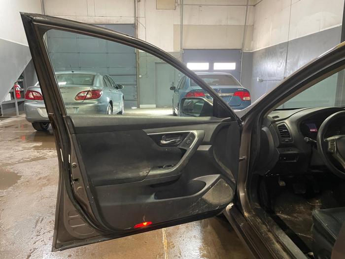2014 nissan altima 2.5 with 248954 miles for sale near elk-river, minnesota 4a44d1f25a604ea7a610a474eb0e98c5.jpg