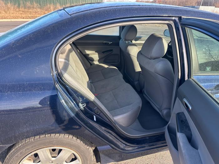 2008 honda civic lx-sedan-at with 116927 miles for sale near elk-river, minnesota 4a6ed33bb37f4382ba0cf7d5e7a9f631.jpeg