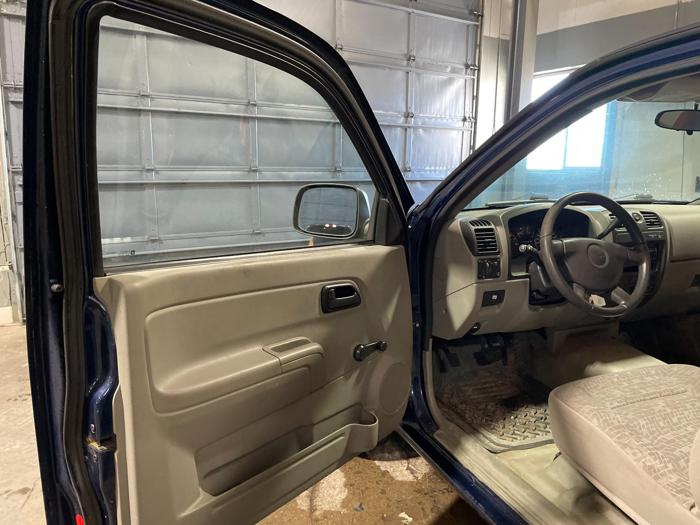 2004 chevrolet colorado with 127303 miles for sale near elk-river, minnesota 4a940dd2c53e4b9ab1ef1e09f2e4fd6c.jpg