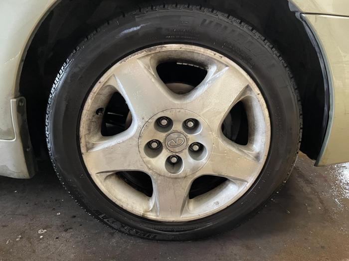 2001 infiniti i30 base with 137190 miles for sale near elk-river, minnesota 4acfe07924e64d0e890f4cf6c5cc98c8.jpg