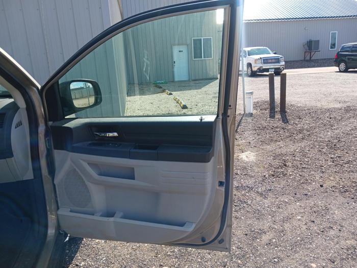 2009 dodge grand-caravan se with 152859 miles for sale near elk-river, minnesota 4ae757eae10a458caa8d6d0132409648.jpg