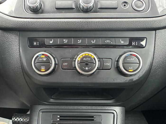 2014 volkswagen tiguan with 106309 miles for sale near burnsville, minnesota 4ae97f72acb146129bf995703b8ab5bf.jpg