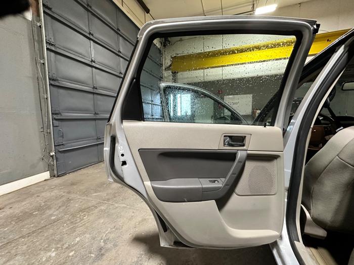 2008 ford focus ses-sedan with 171504 miles for sale near elk-river, minnesota 4afaf4f76fae4c629854d43e96f3e6aa.jpeg
