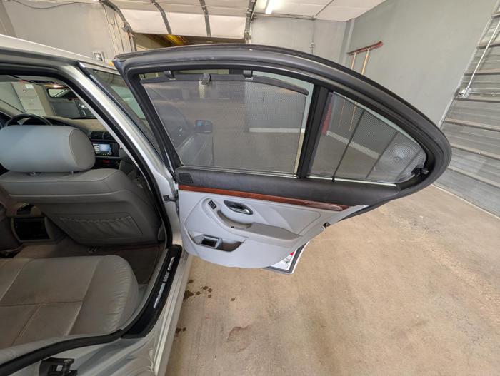 2003 bmw 5-series 530i with 180832 miles for sale near elk-river, minnesota 4afe462777c54cdb93c462222893e050.jpg