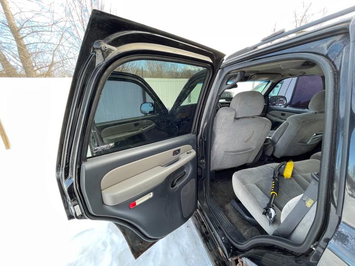 2001 chevrolet tahoe 2wd with 283729 miles for sale near elk-river, minnesota 4b04a151b9fc4cde93d084c181cc2d79.jpeg