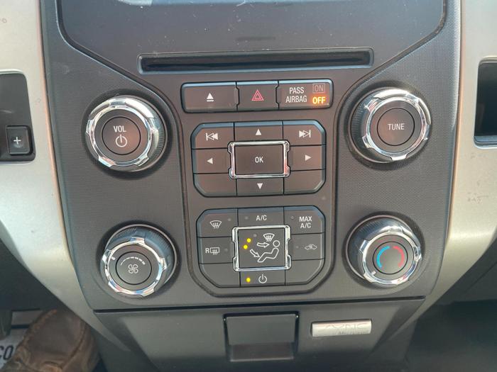 2014 ford f-150 xlt with 157960 miles for sale near columbia-heights, minnesota 4b1921e066e640a7a056b41e5ca9378f.jpg
