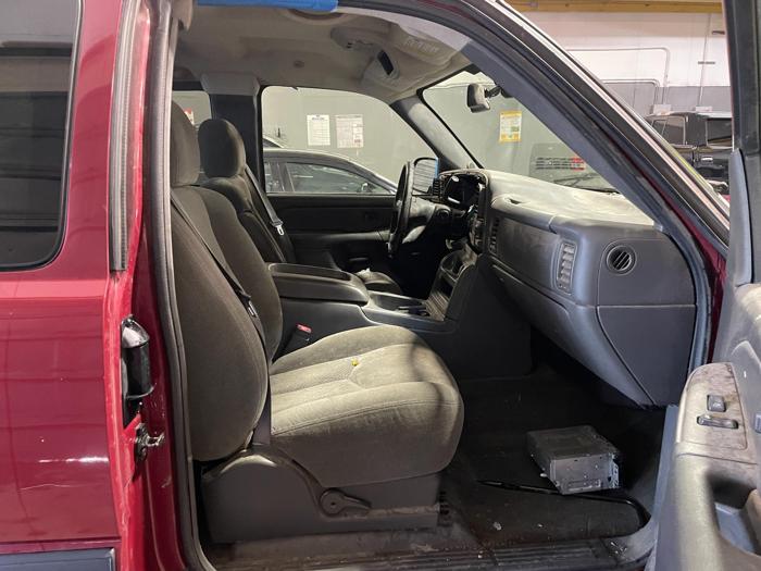 2004 chevrolet silverado-1500 1500 with 283179 miles for sale near elk-river, minnesota 4b1b872b079f4f8e92c1c97ef0760bec.jpg