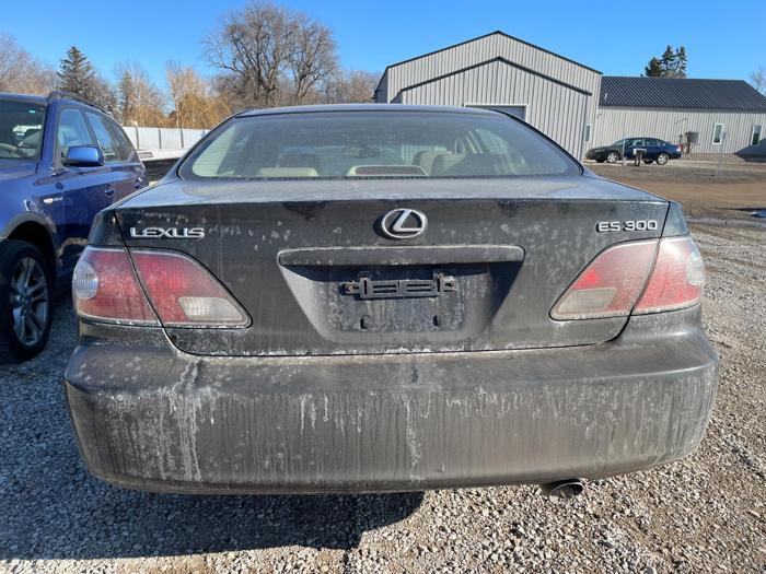 2002 lexus es 300 with 273619 miles for sale near elk-river, minnesota 4b1dad212e9a4d3eaeb7a76febbbf377.jpg