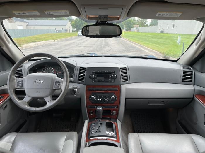 2005 jeep grand-cherokee limited-4wd with 239369 miles for sale near elk-river, minnesota 4b239f7a64fa4cb29c1f9ee091e00ea8.jpeg