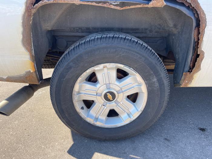 2011 chevrolet silverado-1500 ltz-crew-cab-4wd with 211676 miles for sale near fridley, minnesota 4b484a3632ea489f9304641158df5ab3.jpeg