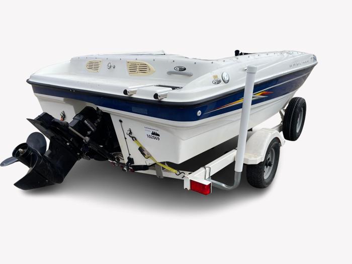 2005 18 Ft. Bayliner