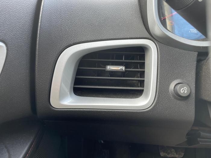 2011 chevrolet equinox lt with 107354 miles for sale near elk-river, minnesota 4b499a1f8dbe4724972c70811dd9ed61.jpg