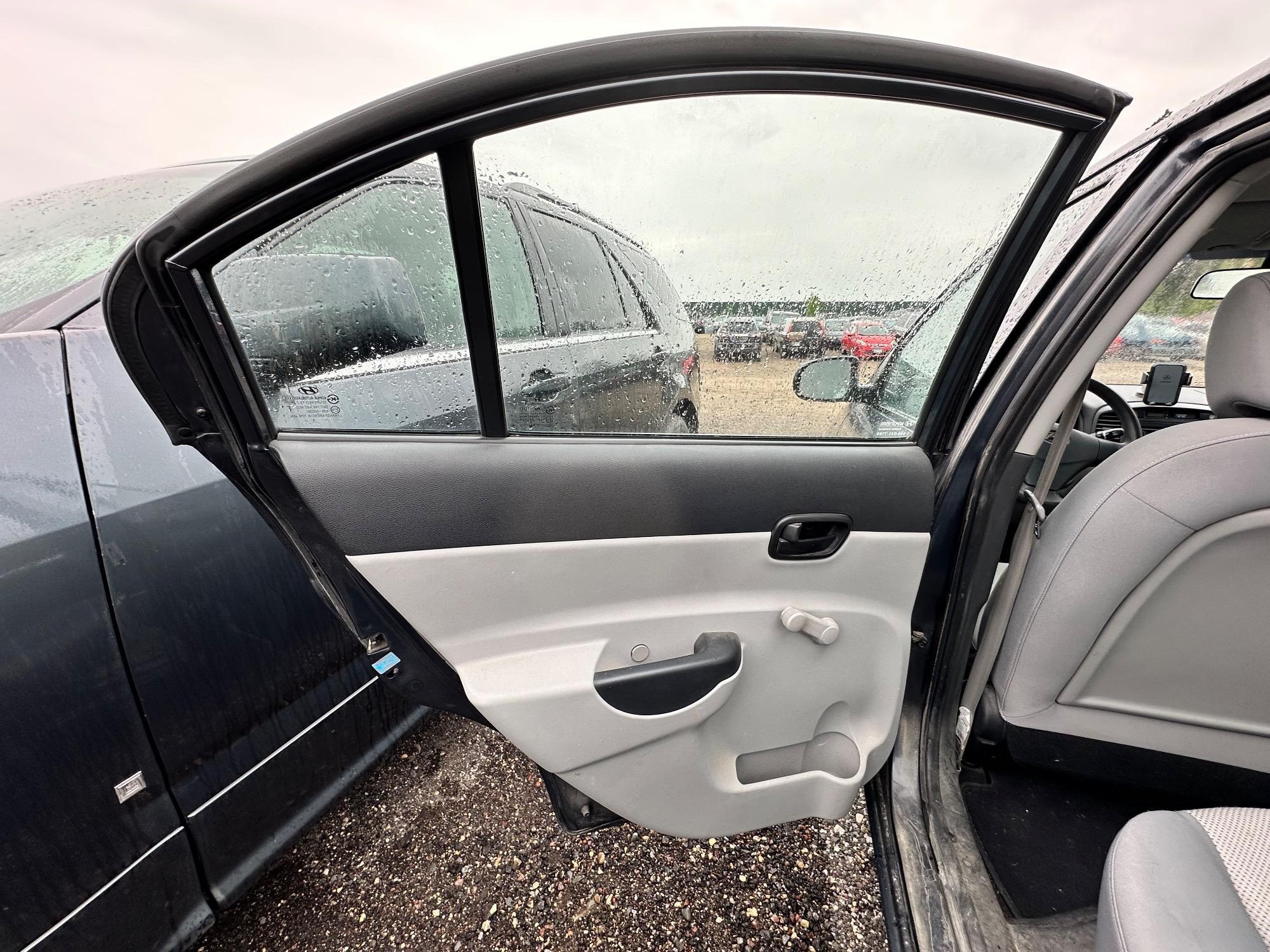 2010 hyundai accent gls-4-door with 103582 miles for sale near elk-river, minnesota 4b5db88dbd734370af82972d893c401f.jpeg