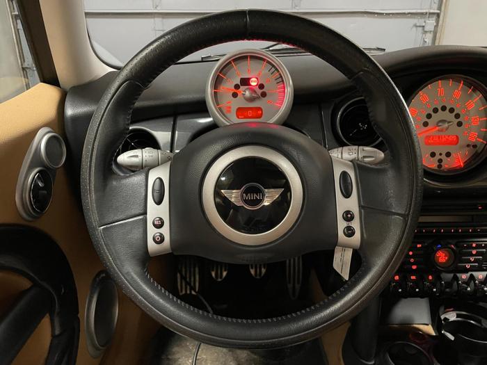 2004 mini cooper s with 132489 miles for sale near elk-river, minnesota 4b6e8fade9cc4fe1a6c2cfcf287f425f.jpg