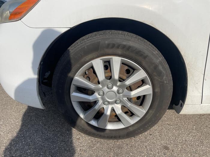 2007 toyota camry ce-5-spd-at with 249959 miles for sale near shakopee, minnesota 4b7d82f4a650493092e867529d8470c2.jpeg